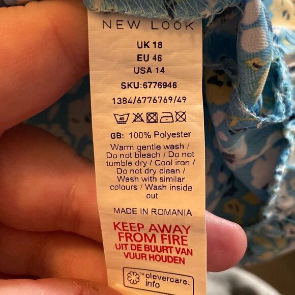 NEW LOOK Women's Fit And Flare Midi Dress in Blue Floral Size 14 - Picture 9 of 9